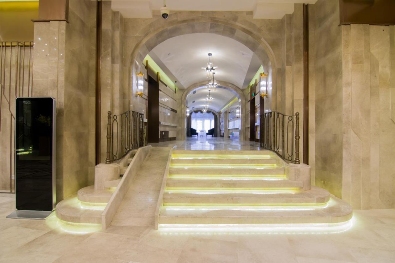 Yitel Premium 4*