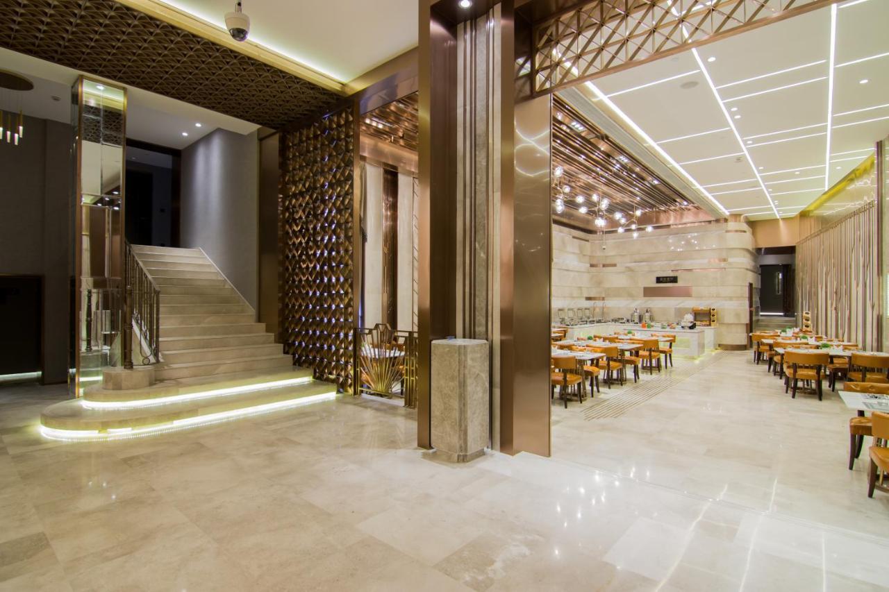 Yitel Premium